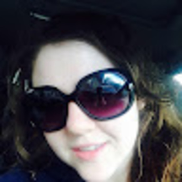 Meet your Posher, Triva - Picture 1 of 1